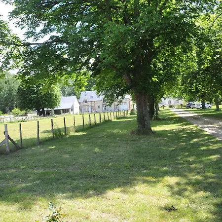 Petite Maison Des Roses - 2 Personnes Сasa de vacaciones