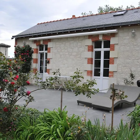 Petite Maison Des Roses - 2 Personnes בית נופש *
